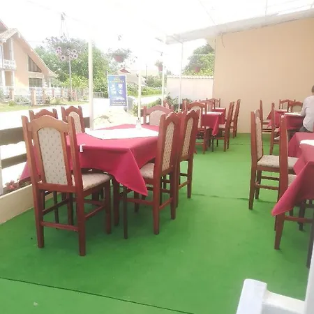 Kod Francuza Motel